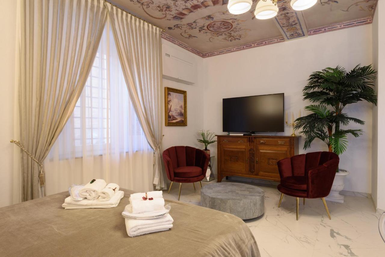 Domus Nannini Spa - L' Arco Di Matteotti Siena Ngoại thất bức ảnh