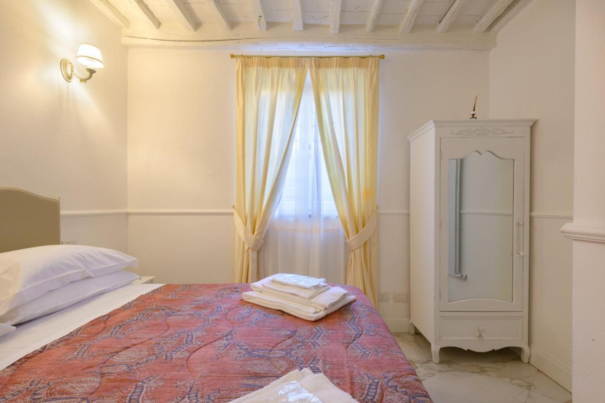Domus Nannini Spa - L' Arco Di Matteotti Siena Ngoại thất bức ảnh