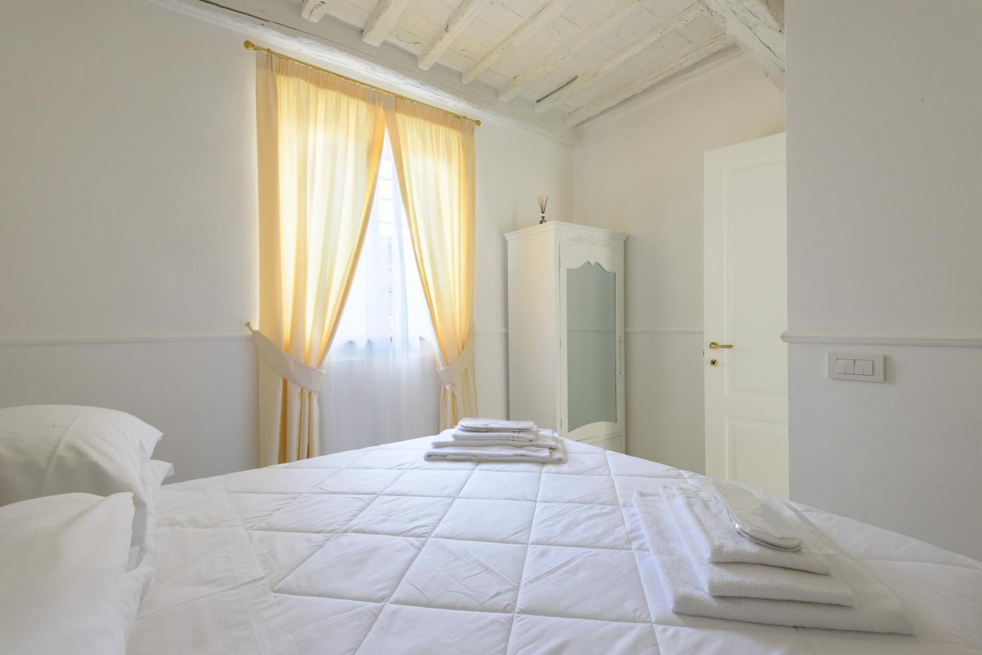 Domus Nannini Spa - L' Arco Di Matteotti Siena Ngoại thất bức ảnh